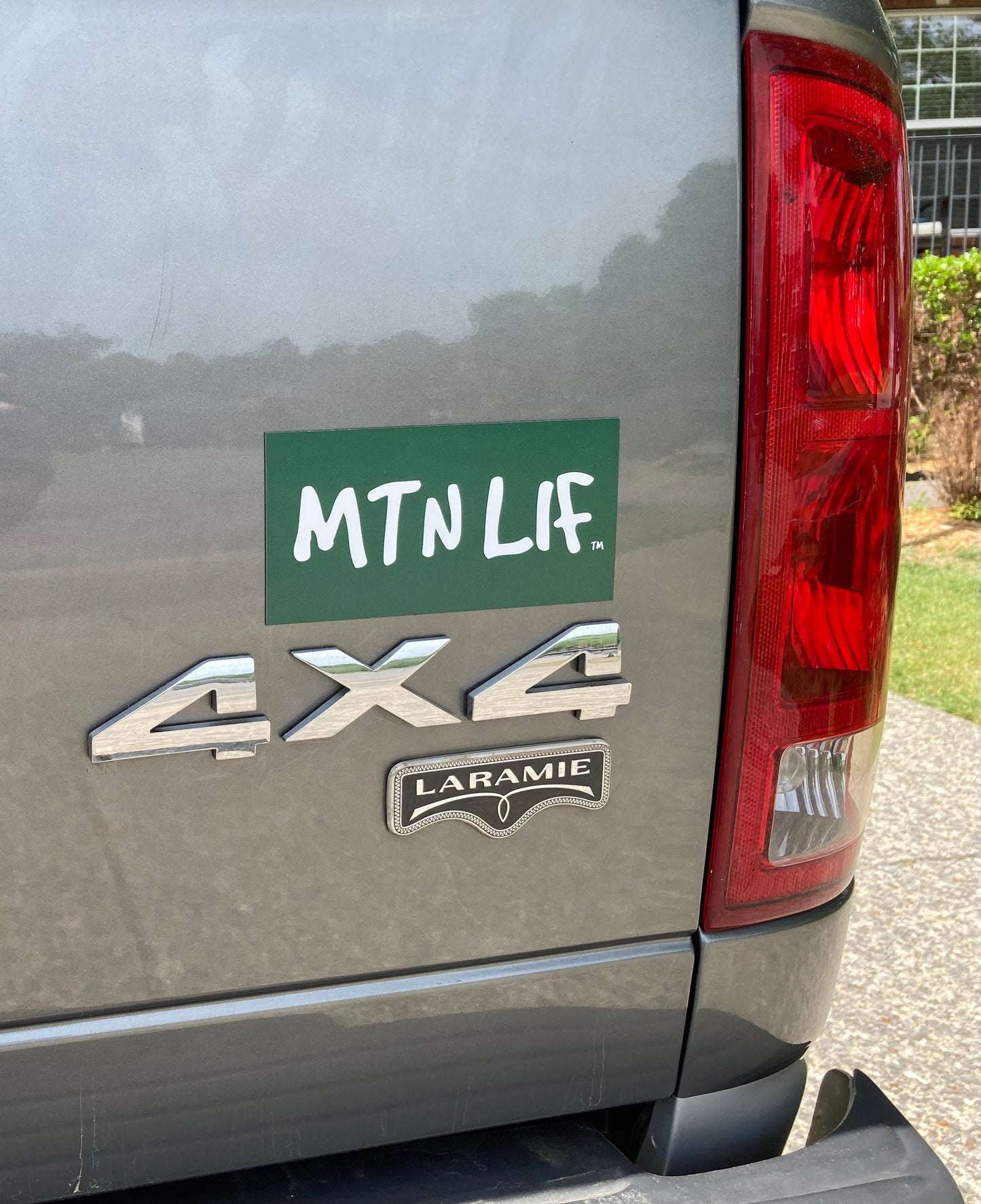 MTN LIF™ car MAGNET WHITE on dark green 3x6" Good font